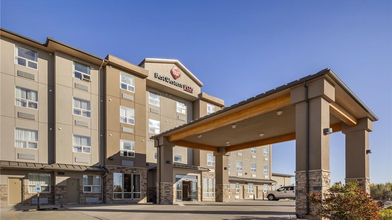 <b>Best Western Plus Moose Jaw Exterior</b>. Images powered by <a href="https://iceportal.shijigroup.com/" title="IcePortal" target="_blank">IcePortal</a>.