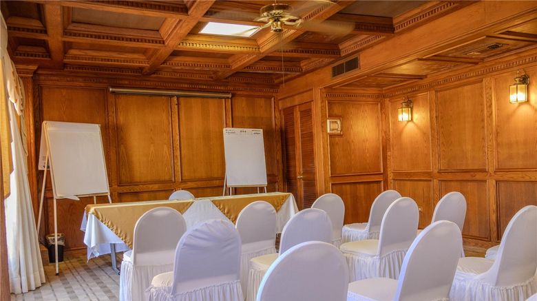 <b>Best Western Hotel Plaza Matamoros Meeting</b>. Images powered by <a href="https://iceportal.shijigroup.com/" title="IcePortal" target="_blank">IcePortal</a>.