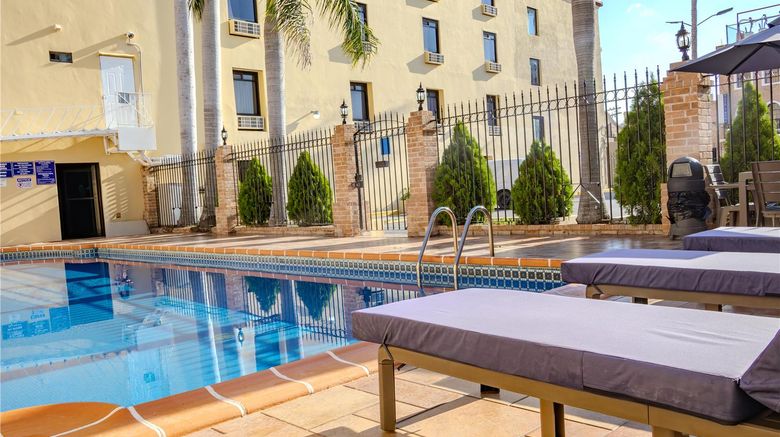 <b>Best Western Hotel Plaza Matamoros Pool</b>. Images powered by <a href="https://iceportal.shijigroup.com/" title="IcePortal" target="_blank">IcePortal</a>.