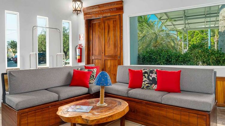 Best Western Posada Chahue Lobby