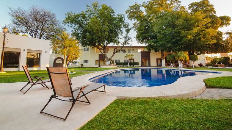 <b>Best Western Plus San Jorge Pool</b>. Images powered by <a href="https://iceportal.shijigroup.com/" title="IcePortal" target="_blank">IcePortal</a>.