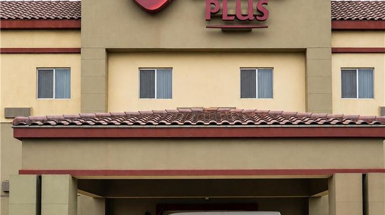 Best Western Plus Monterrey Airport Exterior