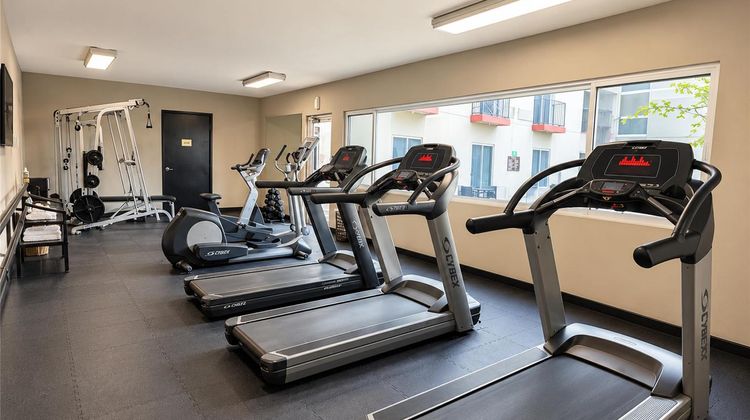 Best Western Plus Monterrey Airport Health