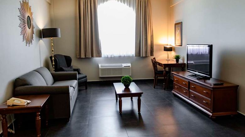 <b>Best Western Plus Los Mochis Suite</b>. Images powered by <a href="https://iceportal.shijigroup.com/" title="IcePortal" target="_blank">IcePortal</a>.