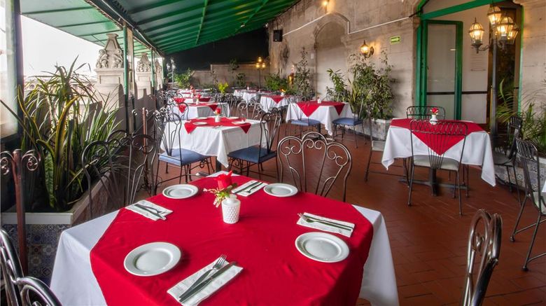 <b>Best Western Hotel Majestic Restaurant</b>. Images powered by <a href="https://iceportal.shijigroup.com/" title="IcePortal" target="_blank">IcePortal</a>.