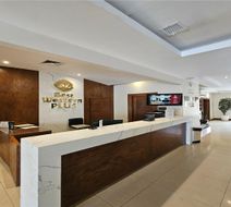 Best Western Cumbres Aeropuerto Lobby