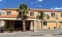 Best Western Cumbres Aeropuerto