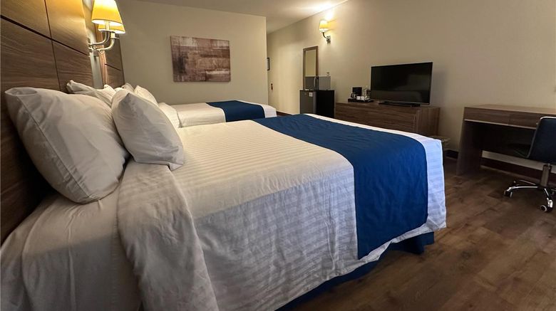 <b>Best Western Cumbres Aeropuerto Room</b>. Images powered by <a href="https://iceportal.shijigroup.com/" title="IcePortal" target="_blank">IcePortal</a>.
