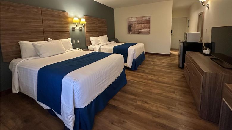 <b>Best Western Cumbres Aeropuerto Room</b>. Images powered by <a href="https://iceportal.shijigroup.com/" title="IcePortal" target="_blank">IcePortal</a>.