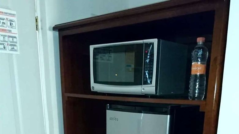 <b>Best Western Saltillo Room</b>. Images powered by <a href="https://iceportal.shijigroup.com/" title="IcePortal" target="_blank">IcePortal</a>.