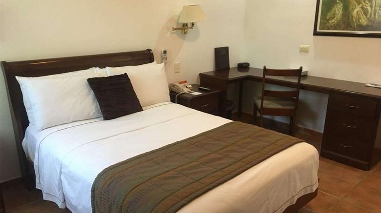 <b>Best Western Saltillo Suite</b>. Images powered by <a href="https://iceportal.shijigroup.com/" title="IcePortal" target="_blank">IcePortal</a>.