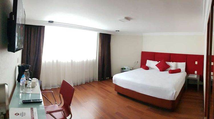 Best Western Plus Gran Marques Room