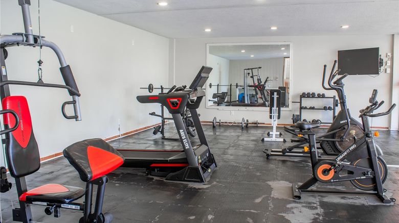 <b>Best Western Plus Plaza Florida & Tower Health</b>. Images powered by <a href="https://iceportal.shijigroup.com/" title="IcePortal" target="_blank">IcePortal</a>.