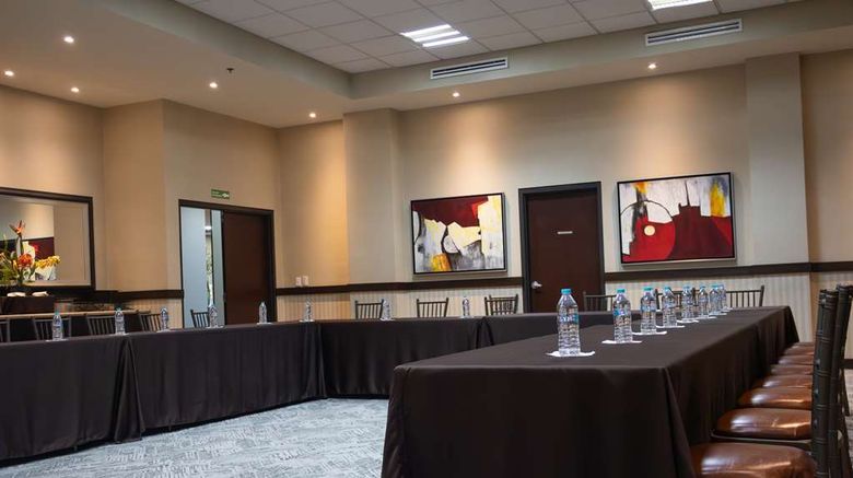 <b>Best Western Premier Monterrey Airport Meeting</b>. Images powered by <a href="https://iceportal.shijigroup.com/" title="IcePortal" target="_blank">IcePortal</a>.
