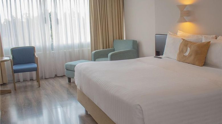 <b>Best Western Plus Gran Hotel Morelia Room</b>. Images powered by <a href="https://iceportal.shijigroup.com/" title="IcePortal" target="_blank">IcePortal</a>.