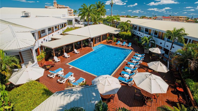 <b>Best Western Plus Belize Biltmore Plaza Pool</b>. Images powered by <a href="https://iceportal.shijigroup.com/" title="IcePortal" target="_blank">IcePortal</a>.