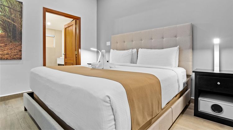 Best Western Plus Belize Biltmore Plaza Suite