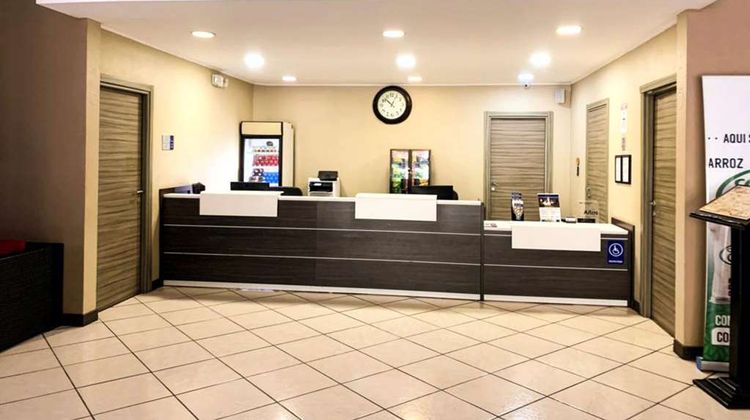 Best Western El Sitio Hotel Lobby