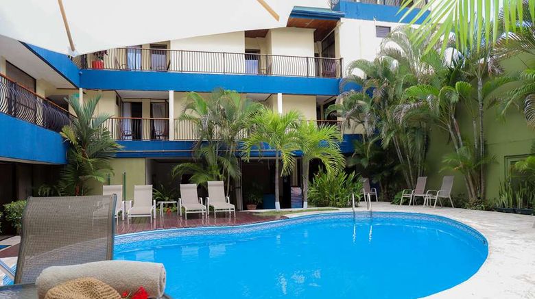 <b>Best Western Hotel & Casino Kamuk Pool</b>. Images powered by <a href="https://iceportal.shijigroup.com/" title="IcePortal" target="_blank">IcePortal</a>.