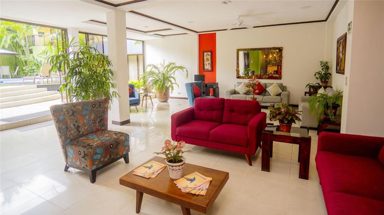 Best Western Hotel & Casino Kamuk Lobby