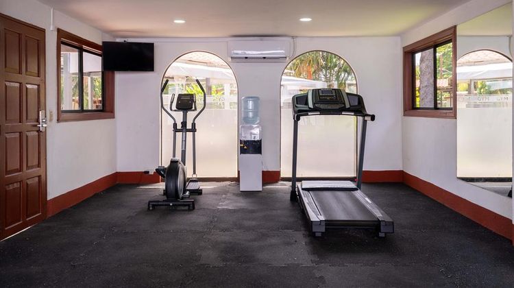 Best Western Las Mercedes Airport Health