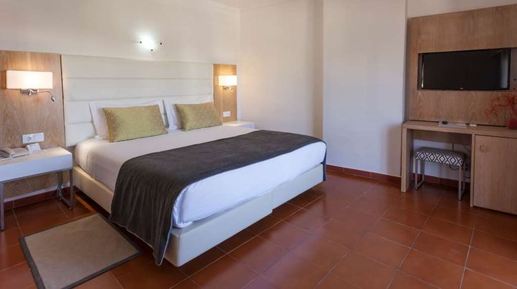 Best Western Hotel Dom Bernardo Room