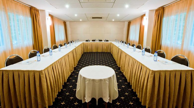 <b>Best Western Premier Accra Airport Hotel Meeting</b>. Images powered by <a href="https://iceportal.shijigroup.com/" title="IcePortal" target="_blank">IcePortal</a>.