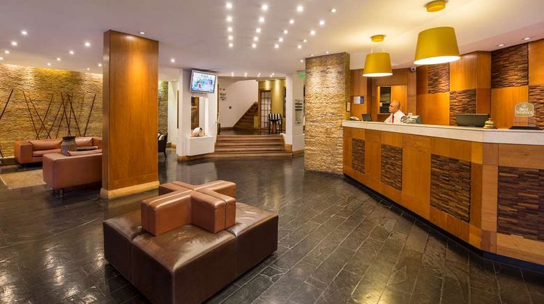 <b>Best Western Marina Del Rey Lobby</b>. Images powered by <a href="https://iceportal.shijigroup.com/" title="IcePortal" target="_blank">IcePortal</a>.