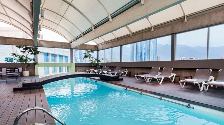 <b>Best Western Premier Marina Las Condes Pool</b>. Images powered by <a href="https://iceportal.shijigroup.com/" title="IcePortal" target="_blank">IcePortal</a>.