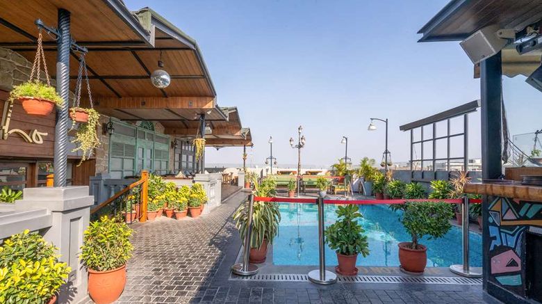 <b>Best Western Merrion Pool</b>. Images powered by <a href="https://iceportal.shijigroup.com/" title="IcePortal" target="_blank">IcePortal</a>.