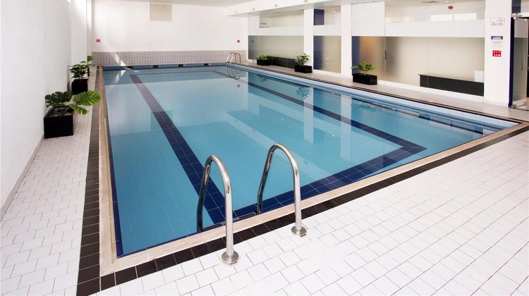 Best Western Premier Muscat Pool