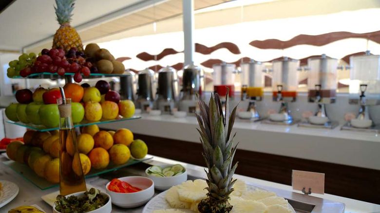<b>Majestic Ponta Negra Beach Restaurant</b>. Images powered by <a href="https://iceportal.shijigroup.com/" title="IcePortal" target="_blank">IcePortal</a>.