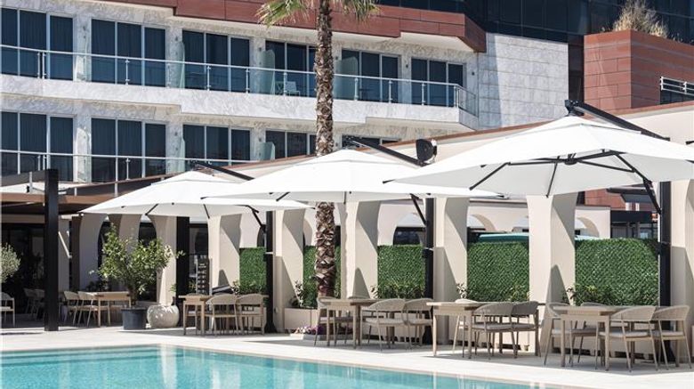 <b>Best Western Premier Ark Hotel Pool</b>. Images powered by <a href="https://iceportal.shijigroup.com/" title="IcePortal" target="_blank">IcePortal</a>.