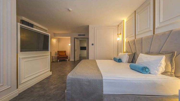 Best Western Plus Khan Hotel Suite
