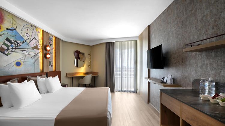 Best Western Plus Khan Hotel Room