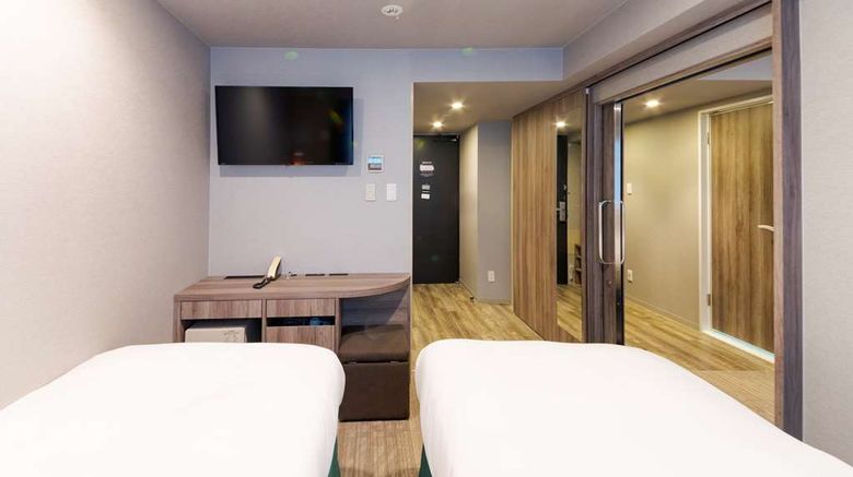 <b>Best Western Fino Osaka Shinsaibashi Room</b>. Images powered by <a href="https://iceportal.shijigroup.com/" title="IcePortal" target="_blank">IcePortal</a>.