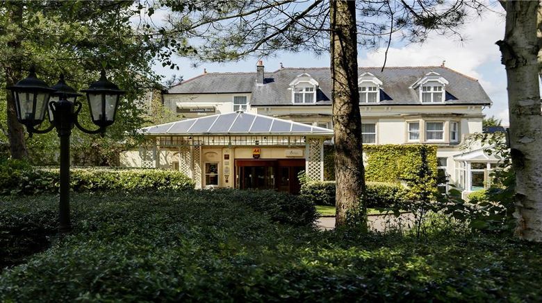 <b>Swindon Blunsdon House, BW Premier Exterior</b>. Images powered by <a href="https://iceportal.shijigroup.com/" title="IcePortal" target="_blank">IcePortal</a>.
