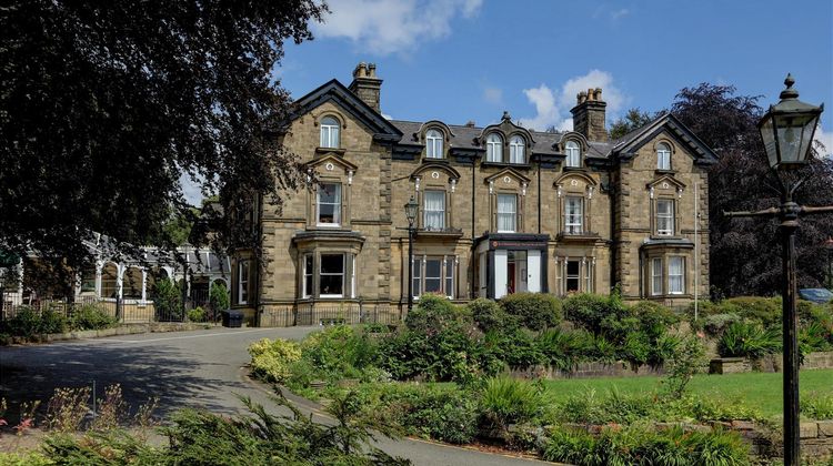 Best Western Plus Buxton Lee Wood Exterior