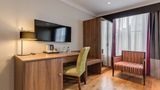 <b>The Resident Soho Room</b>. Images powered by <a href="https://iceportal.shijigroup.com/" title="IcePortal" target="_blank">IcePortal</a>.