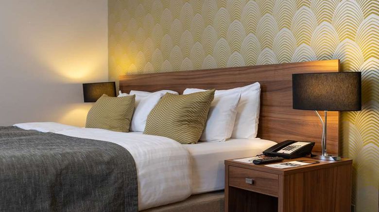 <b>The Resident Soho Room</b>. Images powered by <a href="https://iceportal.shijigroup.com/" title="IcePortal" target="_blank">IcePortal</a>.
