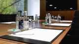 <b>The Resident Soho Meeting</b>. Images powered by <a href="https://iceportal.shijigroup.com/" title="IcePortal" target="_blank">IcePortal</a>.