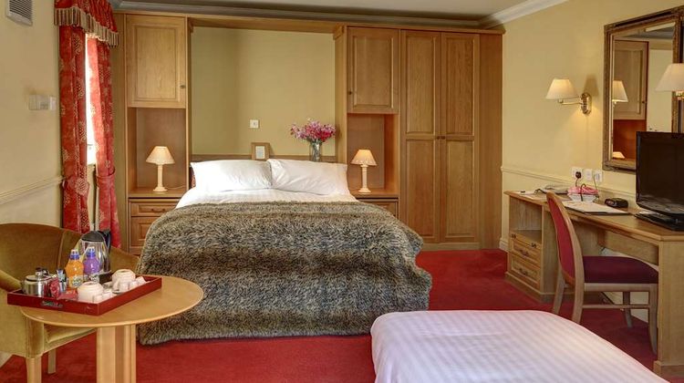 York Pavillion Hotel Room