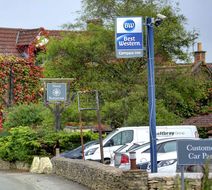 Best Western Compass Inn Exterior