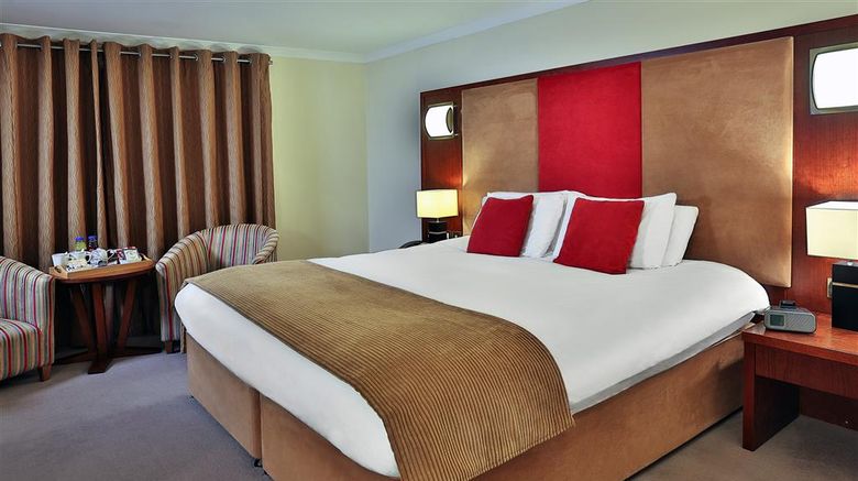<b>Best Western Plus Keavil House Hotel Room</b>. Images powered by <a href="https://iceportal.shijigroup.com/" title="IcePortal" target="_blank">IcePortal</a>.