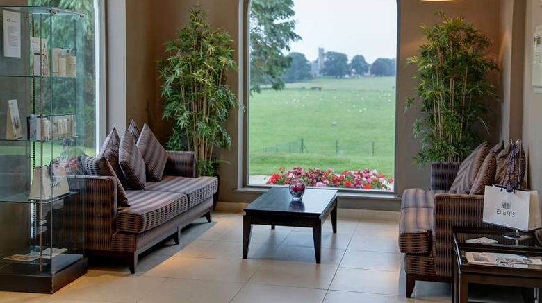 <b>Best Western Lamphey Court Hotel Lobby</b>. Images powered by <a href="https://iceportal.shijigroup.com/" title="IcePortal" target="_blank">IcePortal</a>.