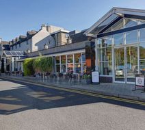 Best Western Kings Manor Hotel Exterior