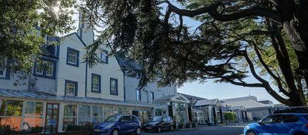 Best Western Kings Manor Hotel Exterior