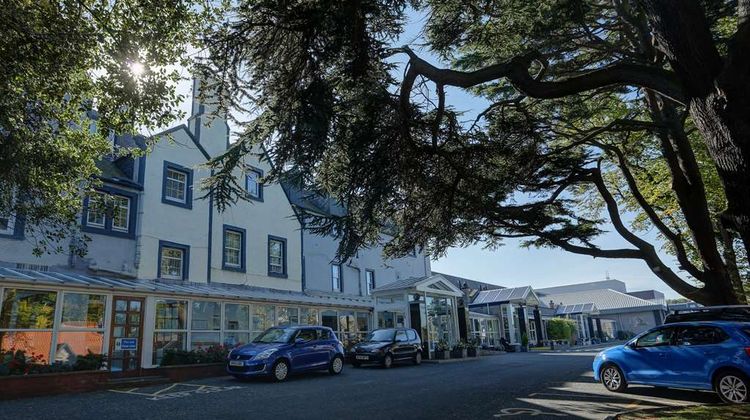 Best Western Kings Manor Hotel Exterior