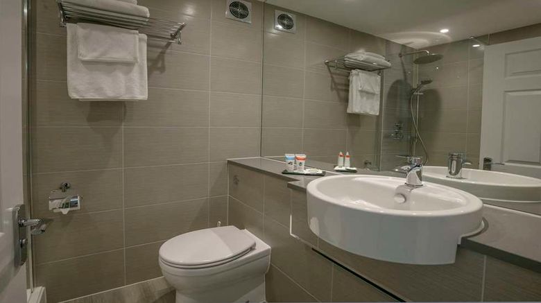 <b>Best Western Heronston Hotel & Spa Room</b>. Images powered by <a href="https://iceportal.shijigroup.com/" title="IcePortal" target="_blank">IcePortal</a>.