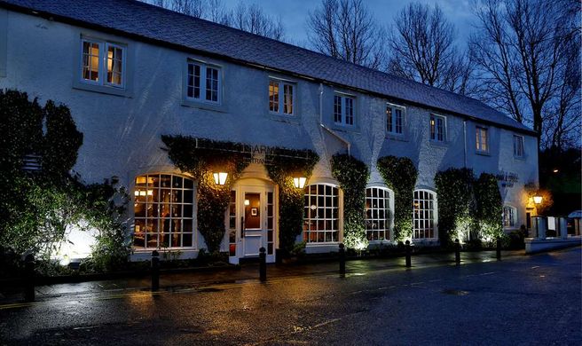 Eglinton Arms Hotel, Premier Collection Exterior